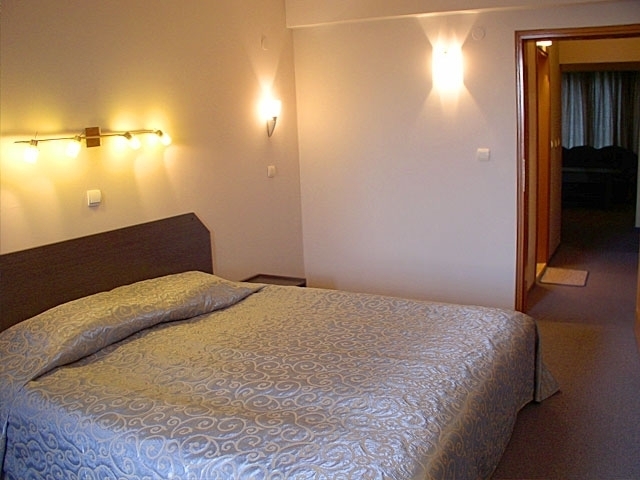 Room2