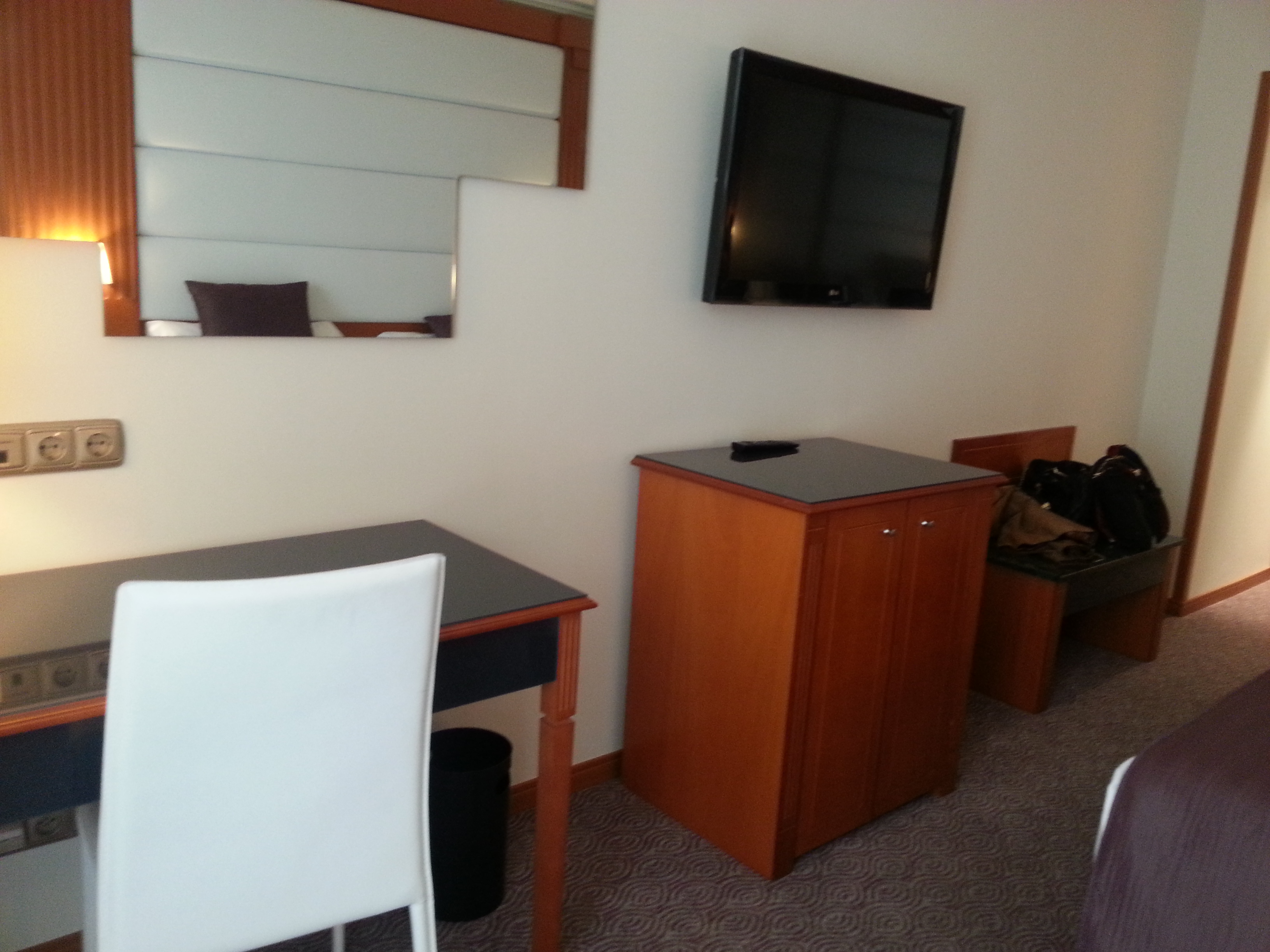 Room2