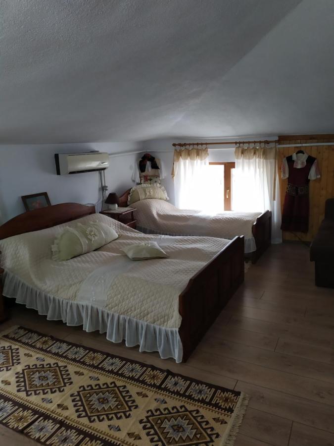 2room